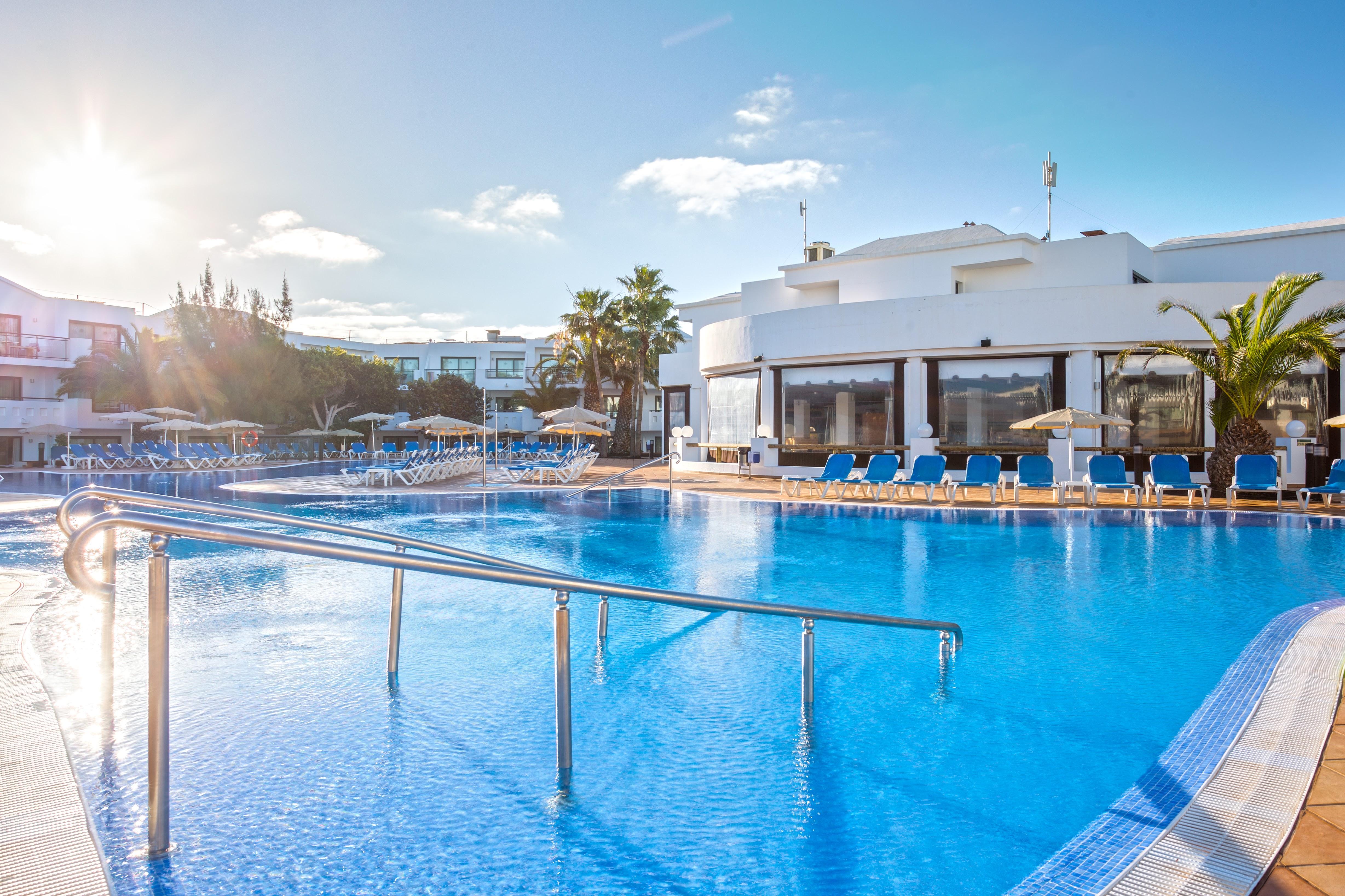 Thb Lanzarote Beach Costa Teguise Exterior photo