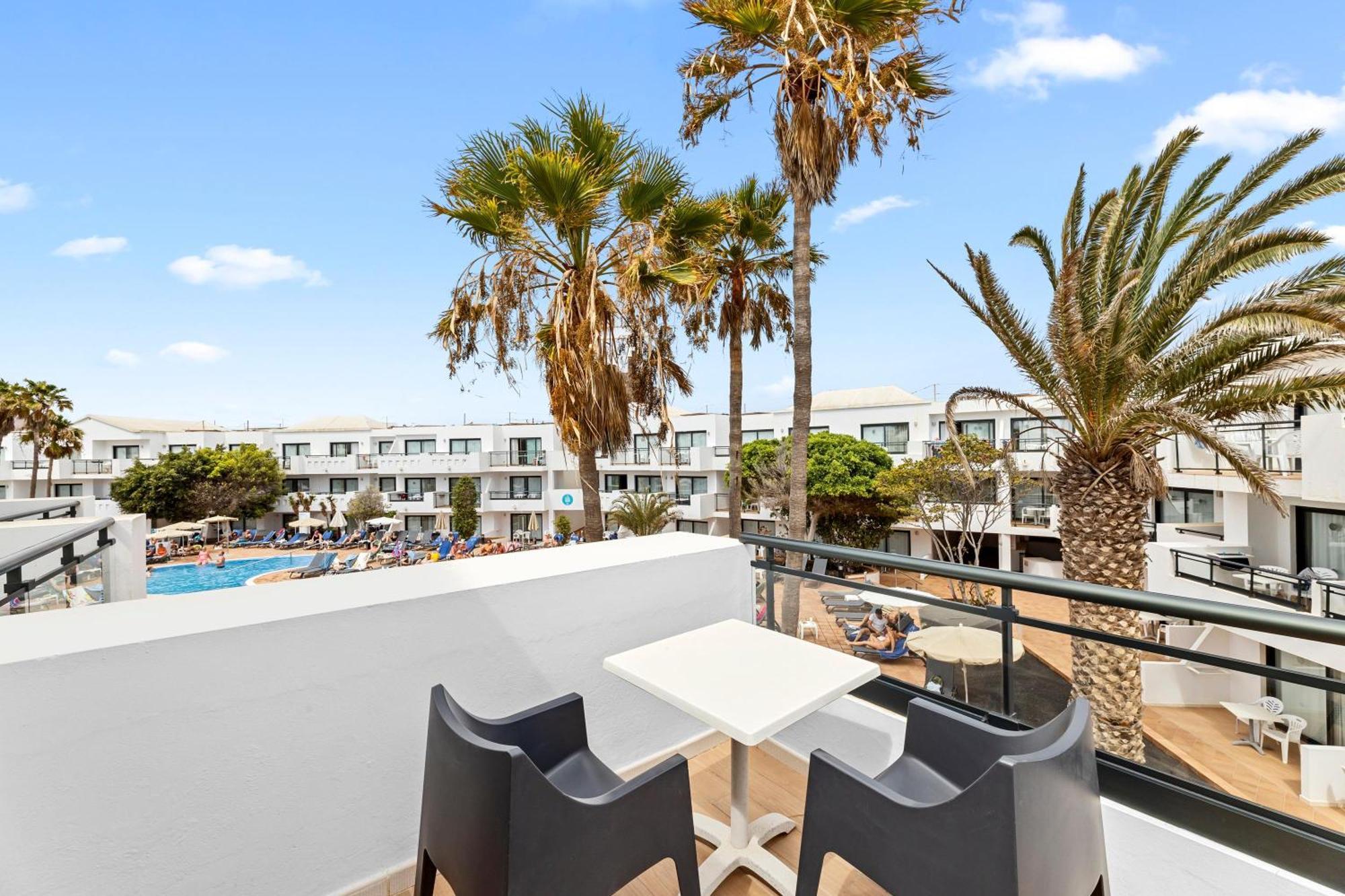 Thb Lanzarote Beach Costa Teguise Exterior photo